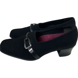 Munro American Cindi Black Stretch Fabric Stacked Heel Shoes